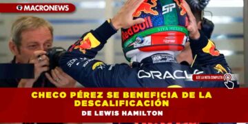 Checo Pérez se beneficia de la descalificación de Lewis Hamilton