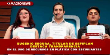 EUGENIO SEGURA, TITULAR DE SEFIPLAN DESTACA TRANSPARENCIA EN EL USO DE RECURSOS EN PLÁTICA CON ESTUDIANTES